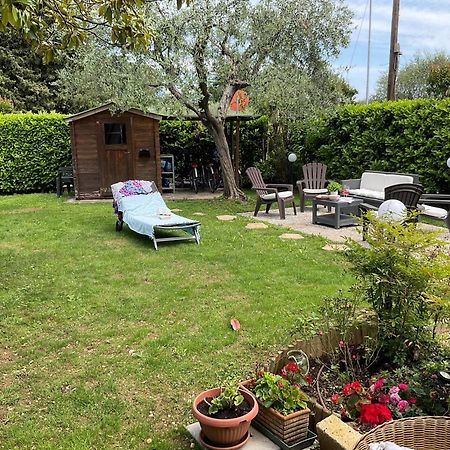 Villa Indipendente A Pochi Passi Dal Lago San Felice del Benaco Eksteriør billede