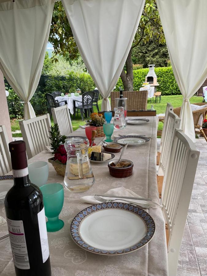 Villa Indipendente A Pochi Passi Dal Lago San Felice del Benaco Eksteriør billede